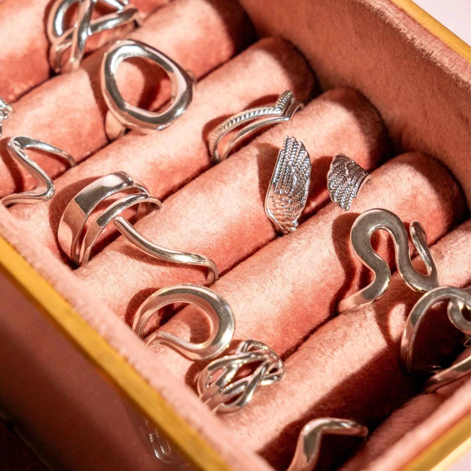 Oval and Beyond Ring