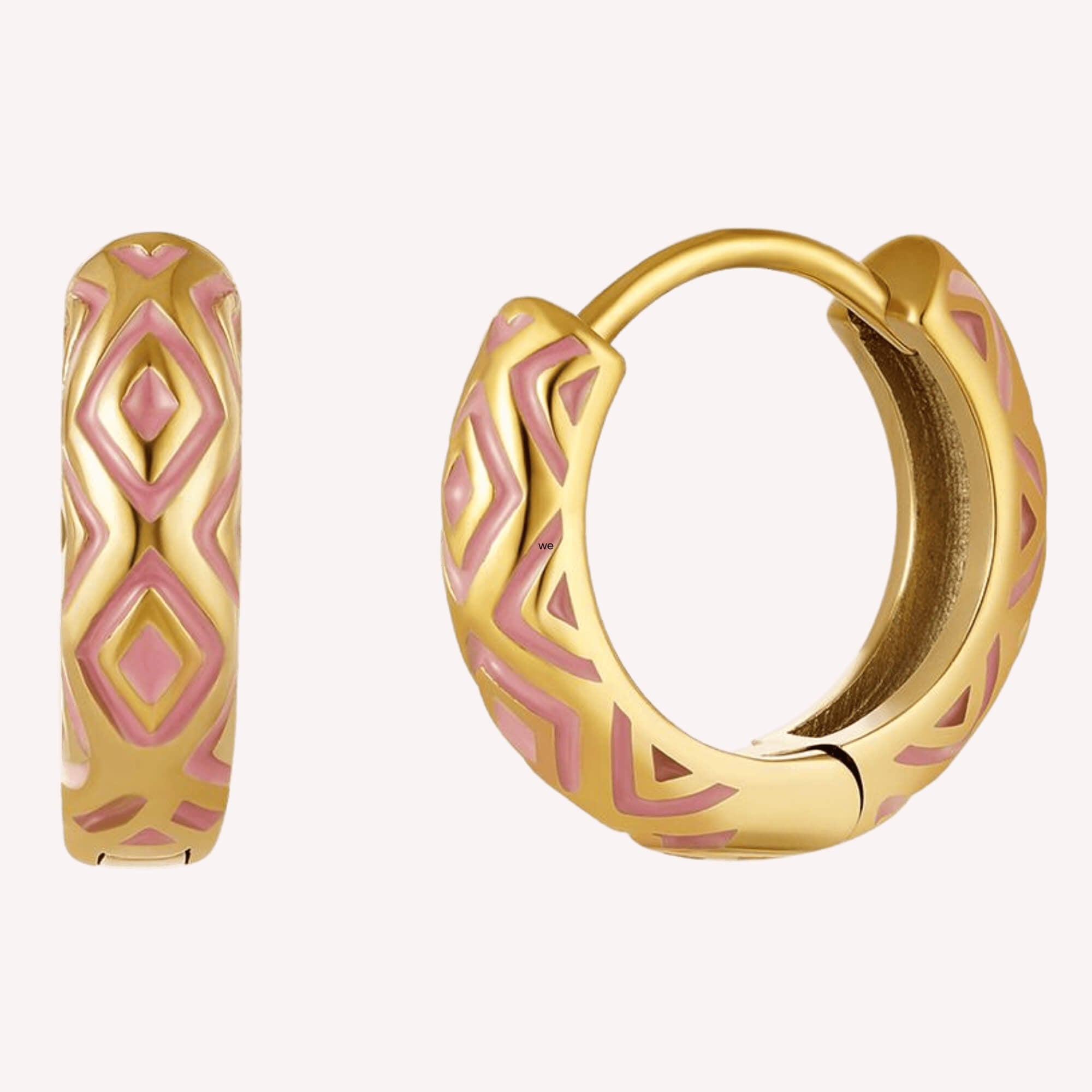 Azteca Amor Oorbellen roze – unieke roze oorbellen met Azteekse print, kleurrijk en symbolisch, gemaakt van roestvrij staal.