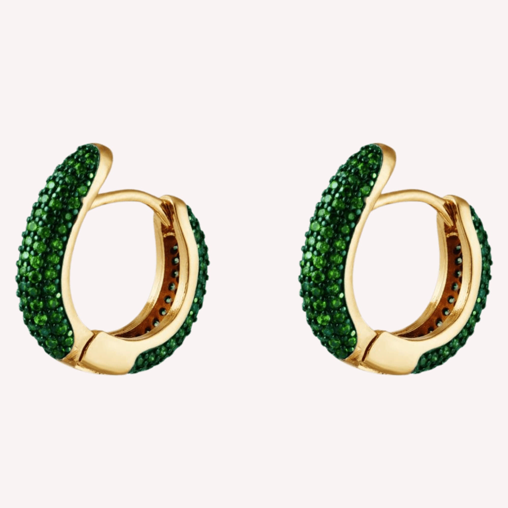 Twinkle ‘n’ Round Oorbellen groen – zirkonia oorbellen met groene sparkle, speels en stijlvol voor elke gelegenheid.