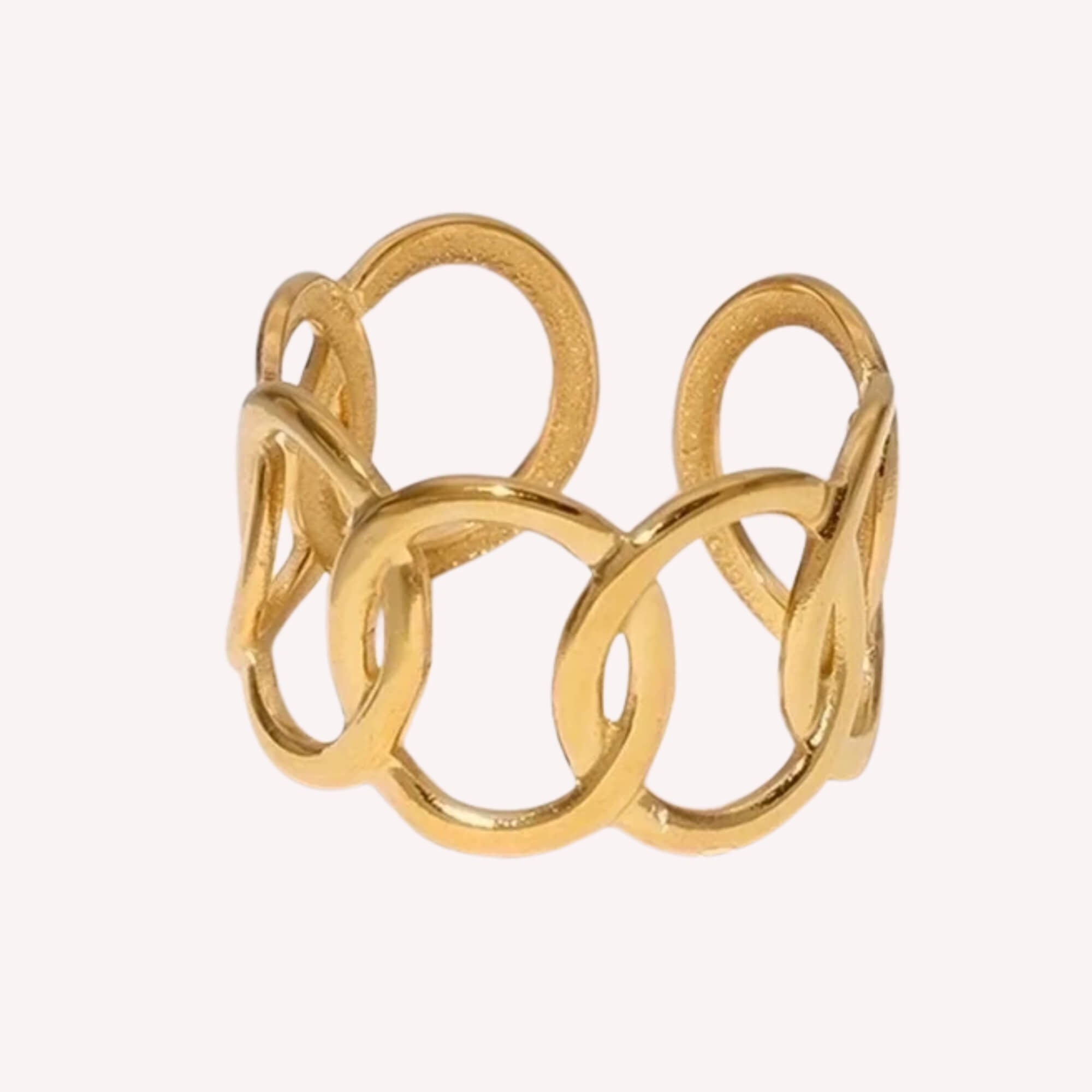 Gouden All About That Oval Ring – Stijlvolle, verstelbare ring met 7 ovalen, een bold en tijdloos design.