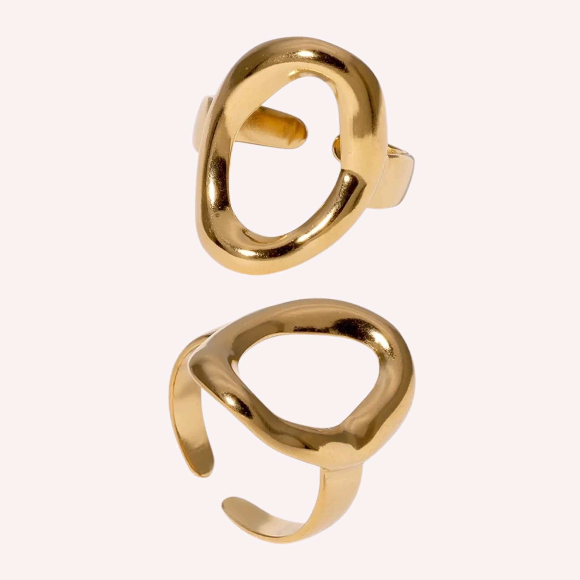 Gold plated verstelbare ovale ring, gemaakt van roestvrij staal. Een stijlvolle statement ring voor vrouwen.