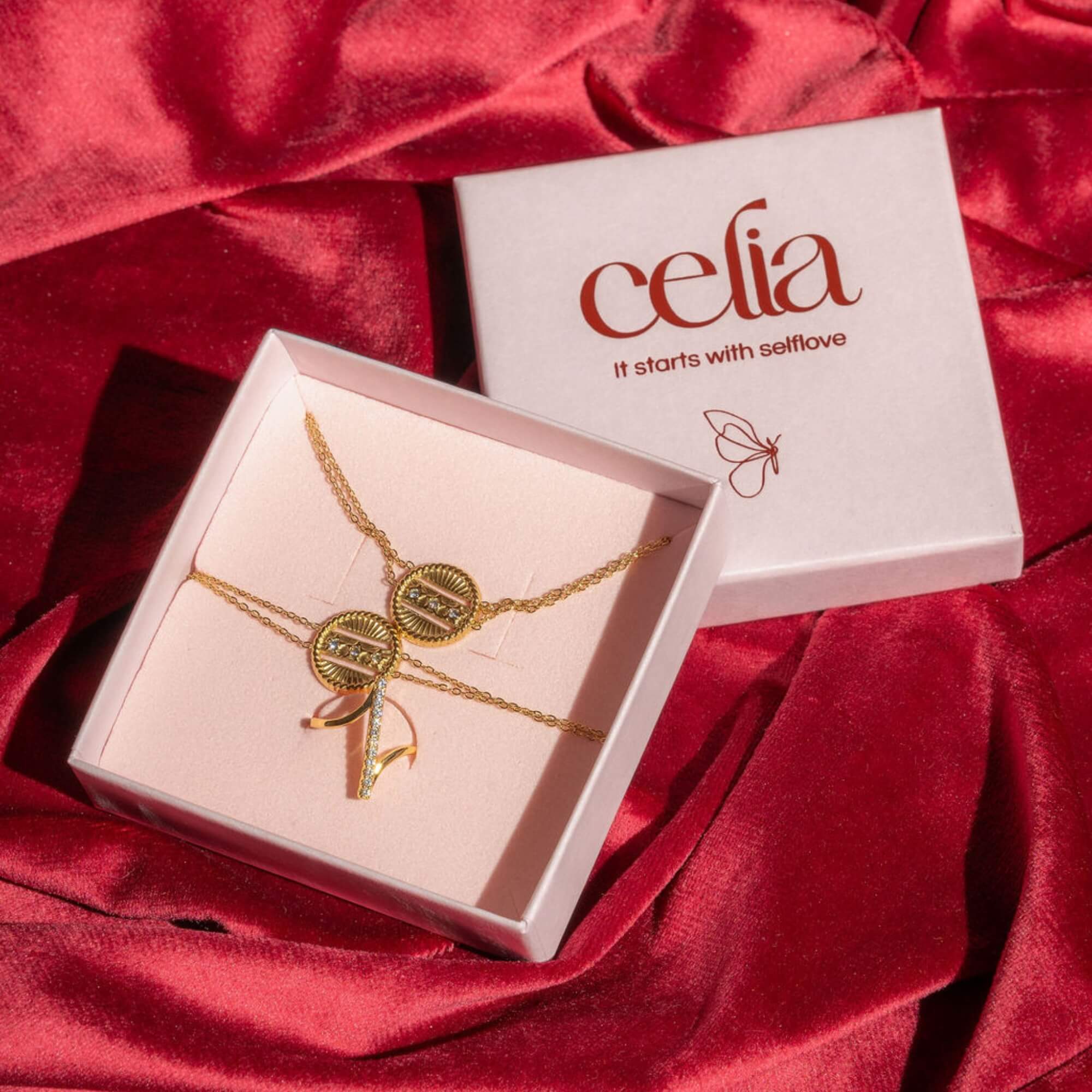 Sparkle Your Way Sieradenset goud – Gouden sieradenset voor dames met sparkle details. Elegant, vrouwelijk en hypoallergeen.