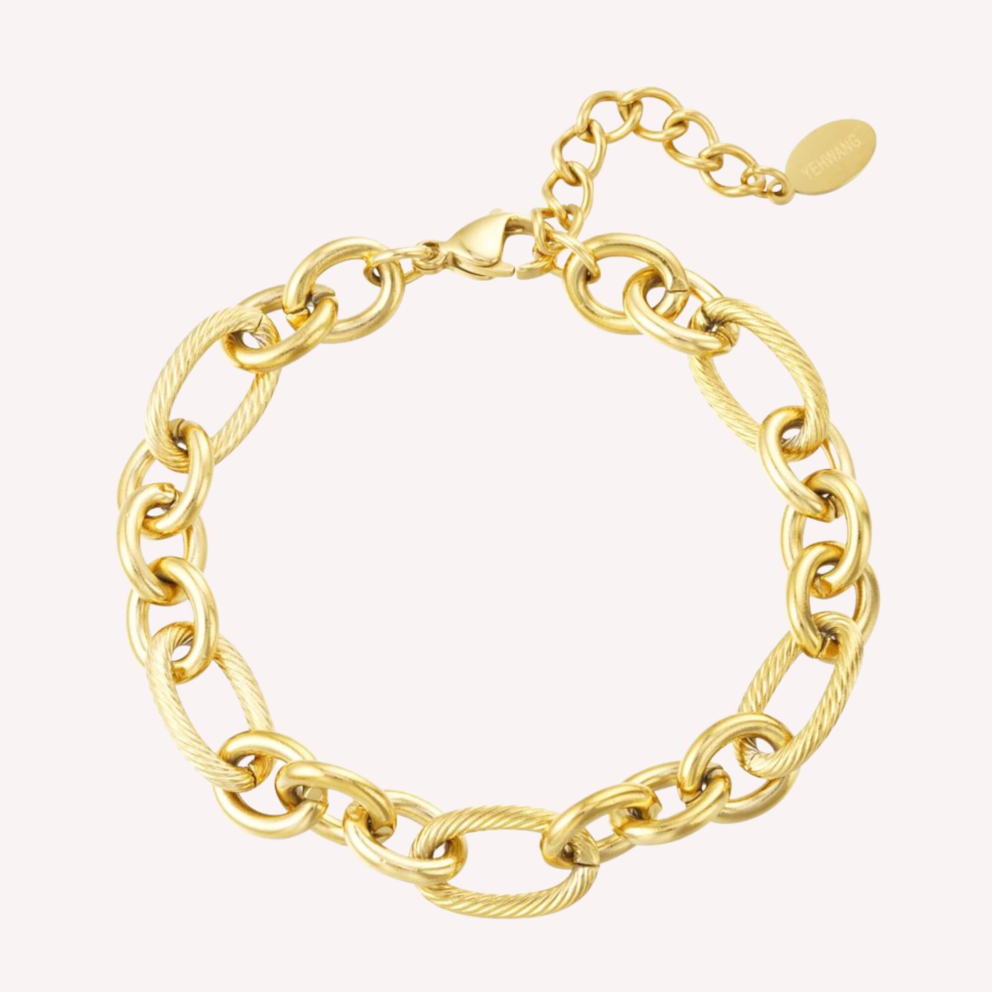 Gouden Unbreakably You Armband – roestvrij stalen schakelarmband in het  goud voor dames.